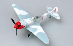 1/72 Лавочкин Ла-7 "Белый 27" летчика Кожедуба, готовая модель (EasyModel 36331)