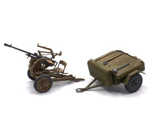 1/35 Вантажівка Chevrolet 15 CWT з гарматою Breda 20/65 та причепом, готова модель авторської роботи