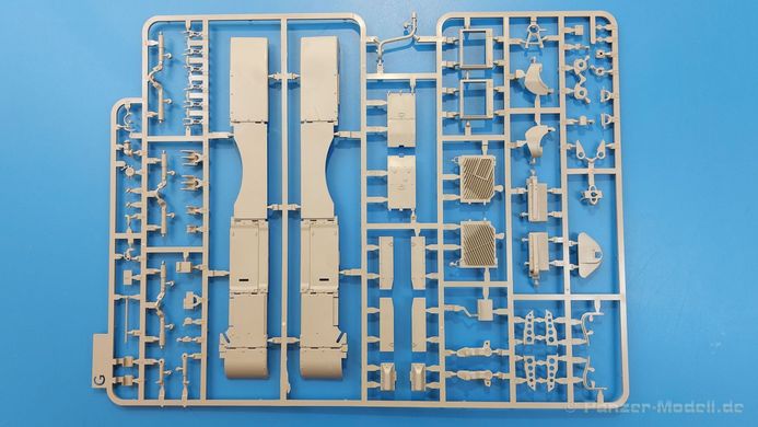 1/35 Танк M60A1 с навесной защитой ERA и отвалом M9 Bulldozer (Takom 2142), сборная модель