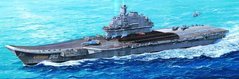 1/350 Авианесущий крейсер Адмирал Кузнецов (Trumpeter 05606) сборная модель