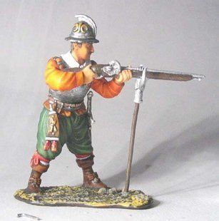 54 мм Spanish musketeer 16 c
