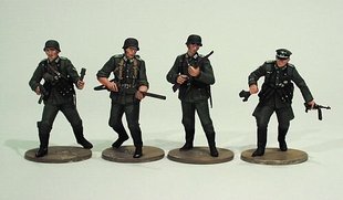 50 мм (1:35) German Grenadiers, Division "Gross Deutschland" (4 фигуры)