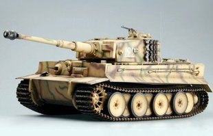 1/16 Танк Tiger I на радиоуправлении 2,4 Гц (Танковый бой) (Trumpeter 00808) сборная модель