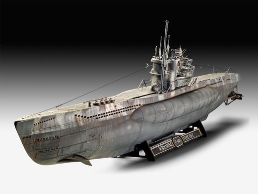 1/72 Німецький підводний човен Type VII C/41, серія Platinum Edition з дерев'яною палубою, фототравлінням і металевими деталями (Revell 05163), збірна модель