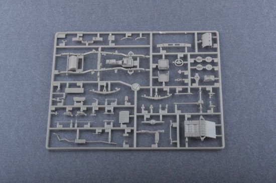 1/35 JGSDF Type 73&nbsp;японский армейский автомобиль (Trumpeter 05572), сборная модель