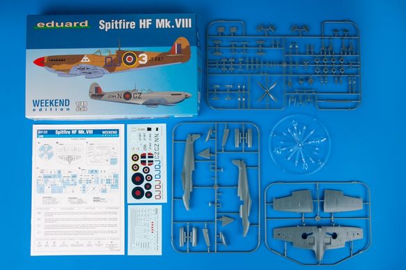 1/48 Spitfire HF Mk.VIII английский истребитель, серия Weekend Edition (Eduard 84132), сборная модель