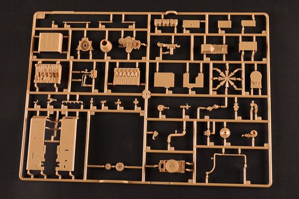 1/35 Oshkosh LVSR MkR16 американский тягач (I Love Kit 63549), сборная модель