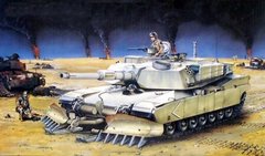 1/35 M1A1HA Abrams с TWMP (ножевым минным тралом) (Trumpeter 00335) сборная модель