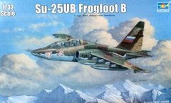 1/32 Сухой Су-25УБ реактивный штурмовик (Trumpeter 02277) сборная модель