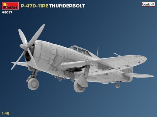 1/48 Истребитель P-47D-11RE Thunderbolt, серия Basic Kit (MiniArt 48037), сборная модель