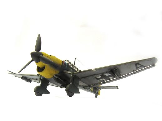 1/72 Пікіруючий бомбардувальник Junkers Ju-87 Stuka (авторська робота), готова модель