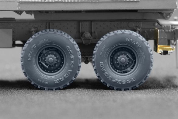 1/72 Колеса для M142 HiMARS із системою підкачки CTIS, звичайні, 6 штук, 3D-друк (ScaleX WM72003)