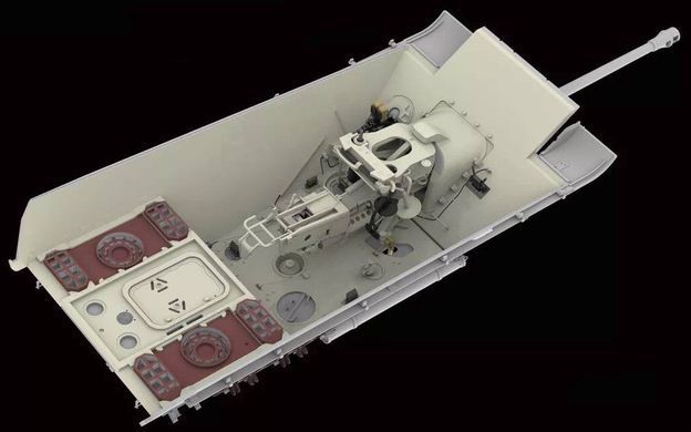 1/35 Sd.Kfz.173 Jagdpanther G2 німецька САУ (RFM RM-5022) ІНТЕР'ЄРНА модель з робочими траками
