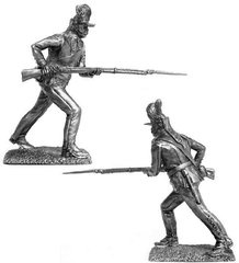 54 мм Рядовой мушкетерского полка, 1780-90-е года, оловянная миниатюра (Солдатики Публия PTS-5257)