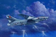 1/48 ERA-3B Skywarrior американский стратегический бомбардировщик (Trumpeter 02873) сборная модель