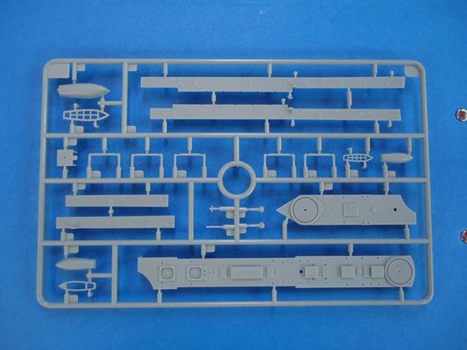 1/350 Beiyang Fleet Flagship "Ting Yuen" китайський броненосець (Bronco Models NB5016), збірна модель