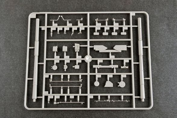 1/35 Радянський танк Об'єкт 172 Т-72 Урал (Trumpeter 09601), збірна модель