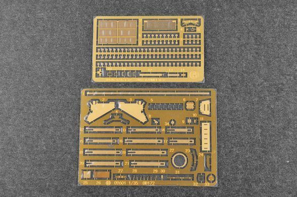 1/35 Радянський танк Об'єкт 172 Т-72 Урал (Trumpeter 09601), збірна модель