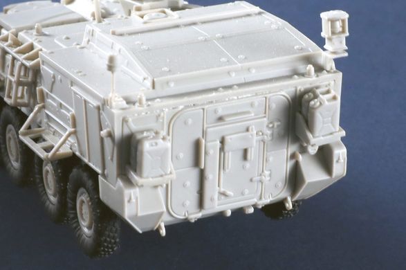 1/72&nbsp;M1133 Stryker MEV бронетранспортер медичної евакуації (Trumpeter 07428), збірна модель