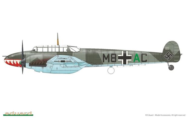 1/72 Messerschmitt Bf-110C/D німецький винищувач, серія ProfiPACK (Eduard 7081) збірна модель