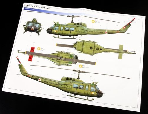 1/48 UH-1D Huey американский вертолет (Kitty Hawk 80154) интерьерная модель