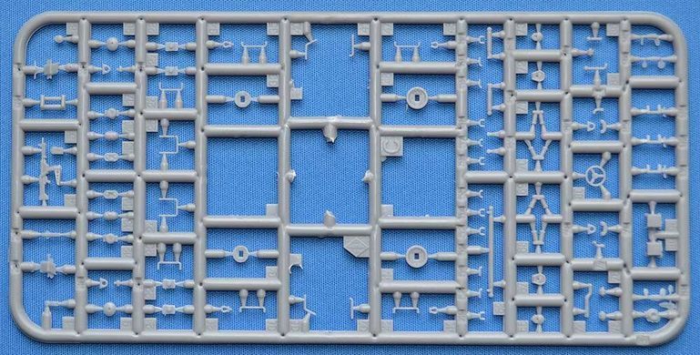 1/72 V-100 (XM-706 E1) разведывательно-дозорная патрульная машина (ACE 72431), сборная модель