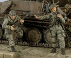 1:35 US Paras WWII at Battle (2 figures)