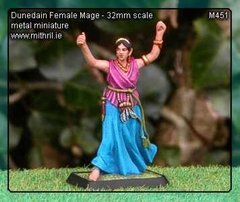 Mithrill Miniatures - Миниатюра 32 mm - Dunedain Female Mage - MTHRL-MM451