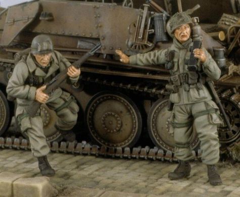 1:35 US Paras WWII at Battle (2 figures)
