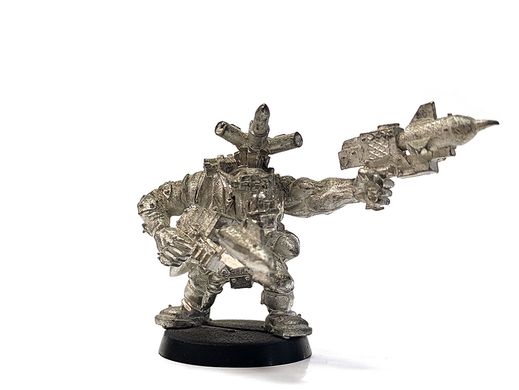 Ork Tankbusta №3, миниатюра Warhammer 40000 (Games Workshop), металлическая собранная неокрашенная