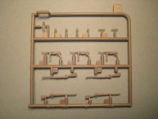 1/35 Солдаты Восточного фронта (зима 1942-43 годов), 4 фигуры (Dragon 6652)
