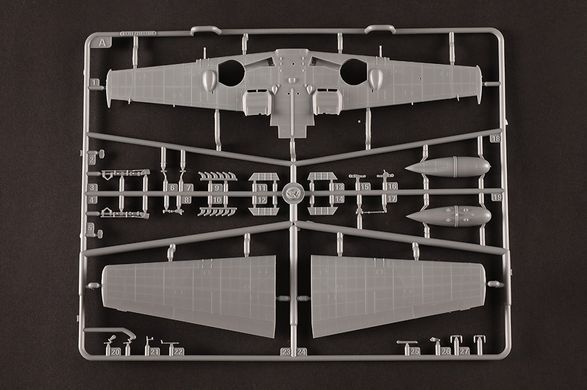 1/48&nbsp;Messerschmitt Bf-109E-4/TROP немецкий истребитель (Hobbyboss 81793), сборная модель