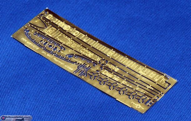 1/350 Проект 641 U01 "Запоріжжя" український підводний човен (MikroMir 350-19), збірна модель
